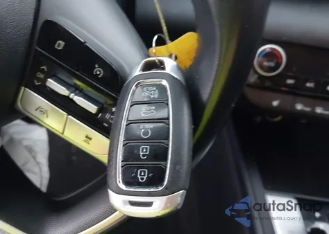 2022 Hyundai Elantra Sel z USA, uszkodzony, nr VIN 5NPLN4AG0NH060341